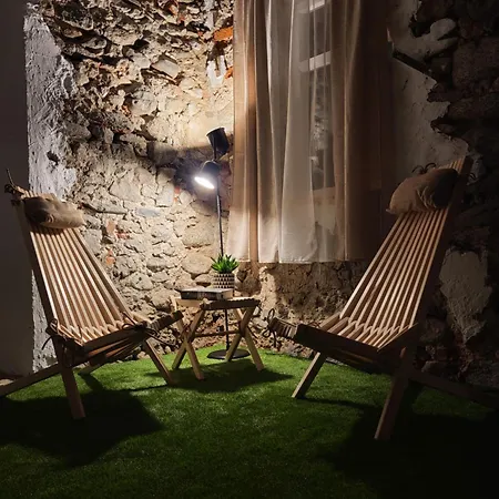 Pajtl Indoor Glamping * Crna na Koroskem